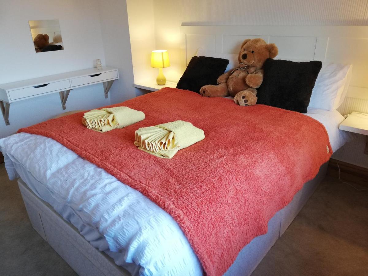 Nice Rooms In Queen House Clay Cross Εξωτερικό φωτογραφία